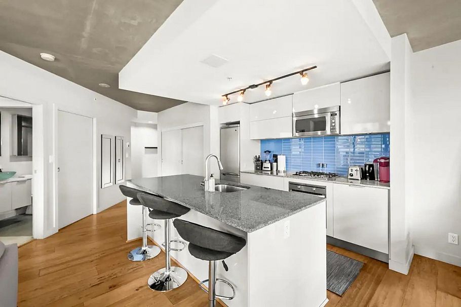 906 128 W Cordova Street Vancouver, BC - 11