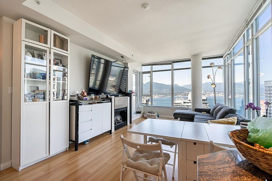 2905 1211 Melville Street Vancouver, BC - 4