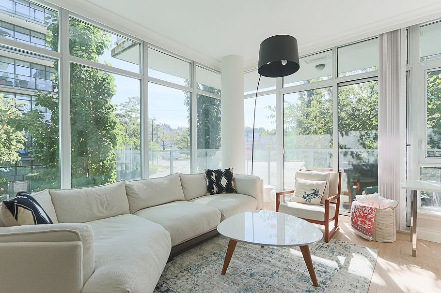 211 185 VICTORY SHIP WAY, North Vancouver BC V7L 0B2 North Vancouver, BC - 3