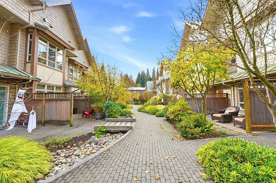 3332 Mt Seymour Parkway North Vancouver, BC - 27