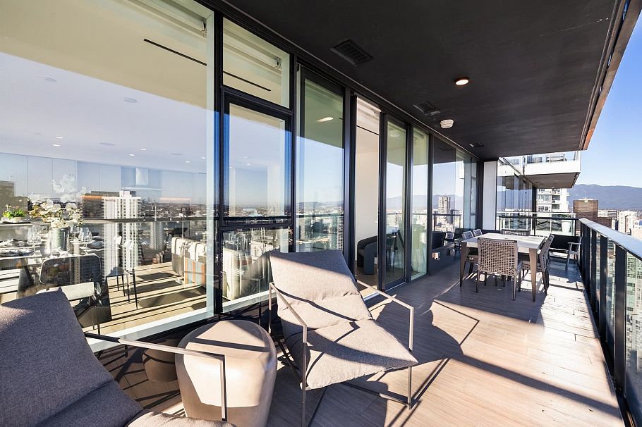 3703 1335 Howe Street Vancouver, BC - 21