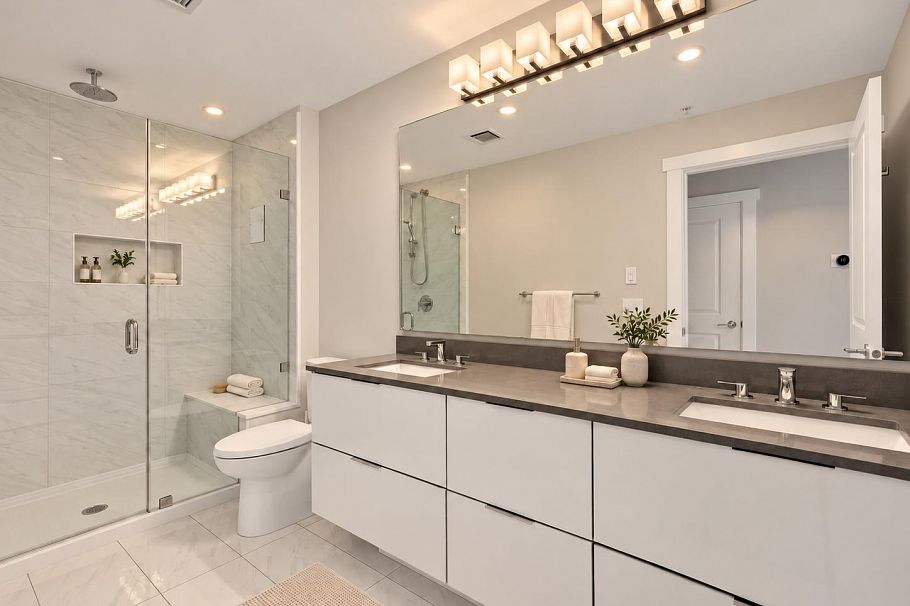 212 2663 Library Lane North Vancouver, BC - 10