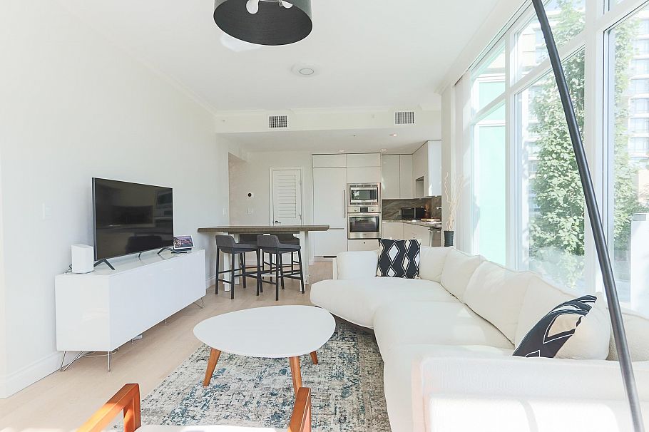 211 185 VICTORY SHIP WAY, North Vancouver BC V7L 0B2 North Vancouver, BC - 5