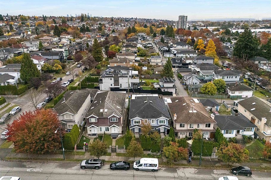 7936 Main Street Vancouver, BC - 26