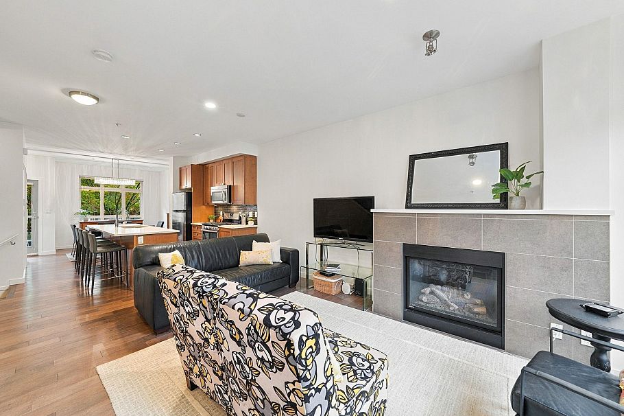 3332 Mt Seymour Parkway North Vancouver, BC - 2