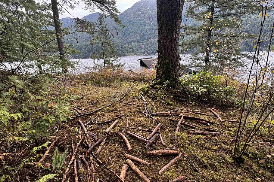 Lot B Best Point North Vancouver, BC - 18