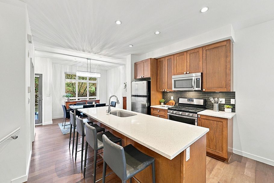 3332 Mt Seymour Parkway North Vancouver, BC - 1
