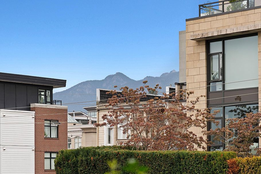 603 130 E 2nd Street North Vancouver, BC - 31