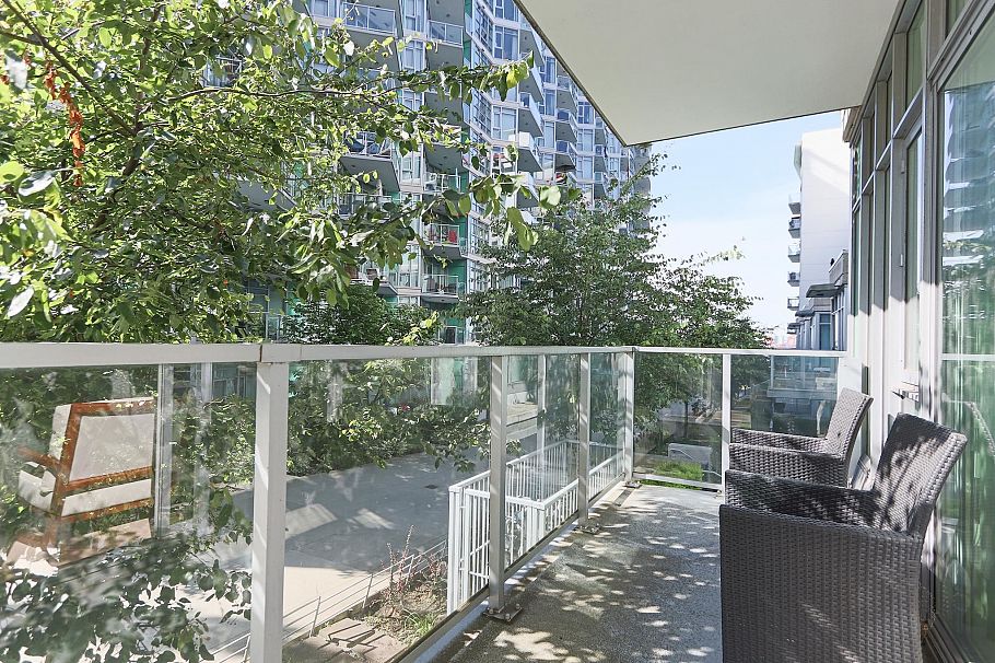211 185 VICTORY SHIP WAY, North Vancouver BC V7L 0B2 North Vancouver, BC - 18