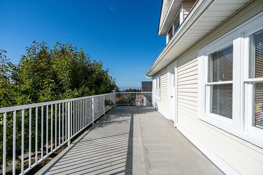 416 W 6th Street North Vancouver, BC - 22