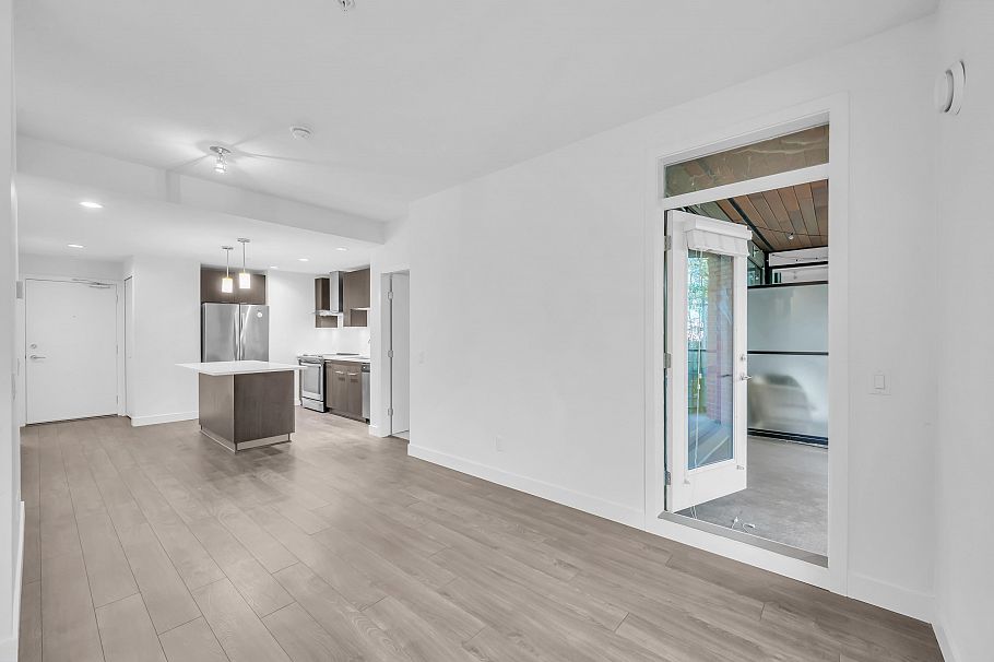 226 723 W 3rd Street North Vancouver, BC - 14