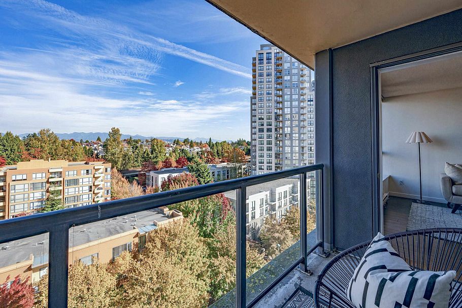 1001 3588 Crowley Drive Vancouver, BC - 25