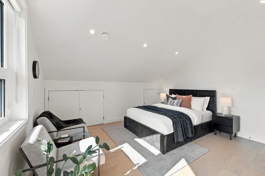 1 3185 Graveley Street Vancouver, BC - 29