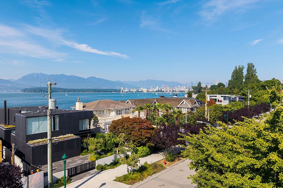3026 Point Grey Road Vancouver, BC - 19