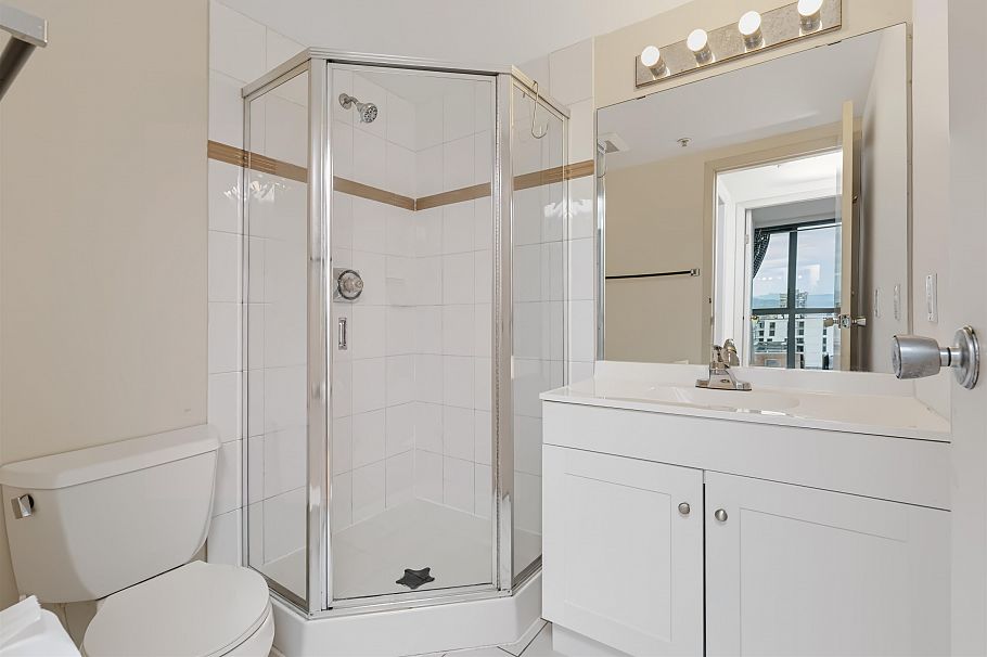 2401 1188 Howe Street Vancouver, BC - 20