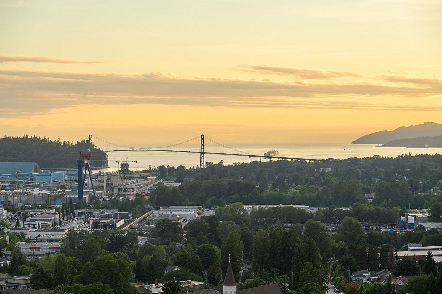 1505 160 W Keith Road North Vancouver, BC - 2
