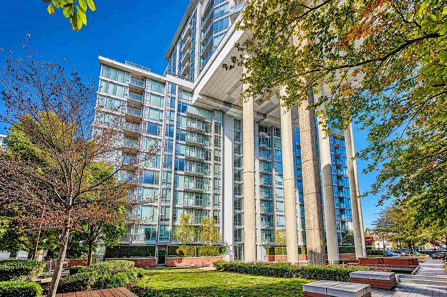 1007 1618 Quebec Street Vancouver, BC - 1