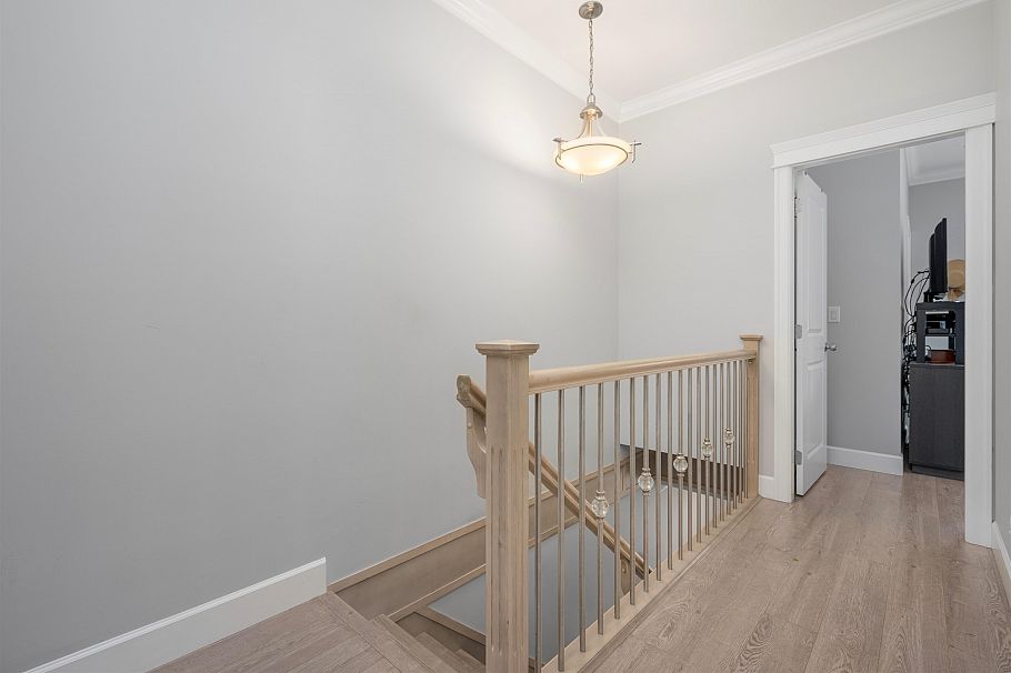 7936 Main Street Vancouver, BC - 14