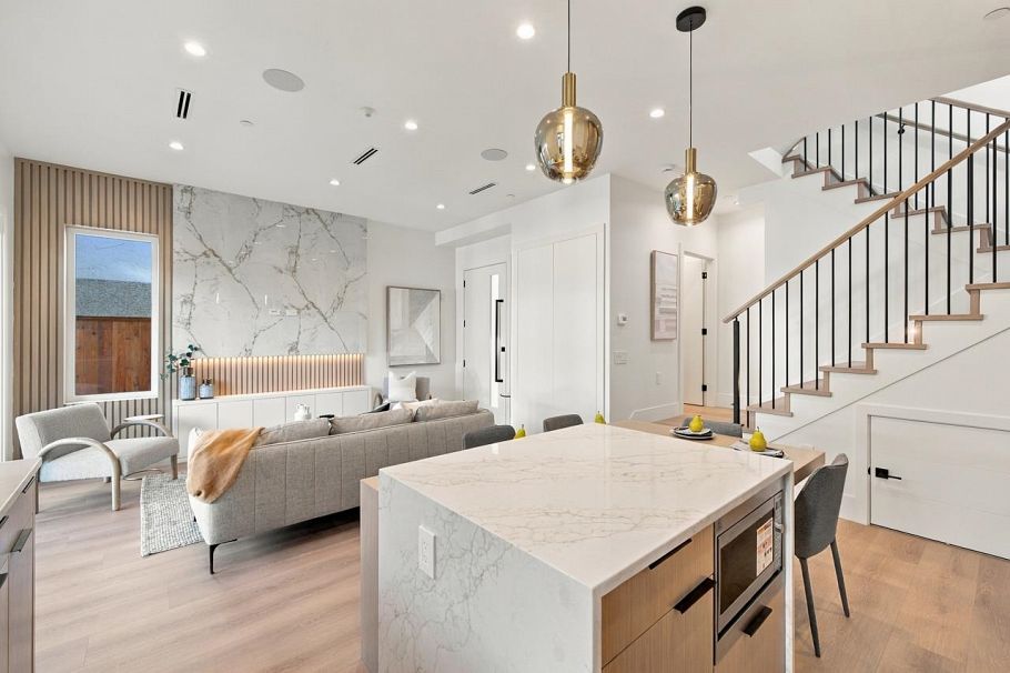 2 841 E 39th Avenue Vancouver, BC - 15