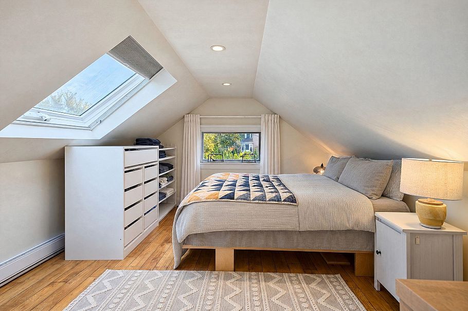 1701 Semlin Drive Vancouver, BC - 13