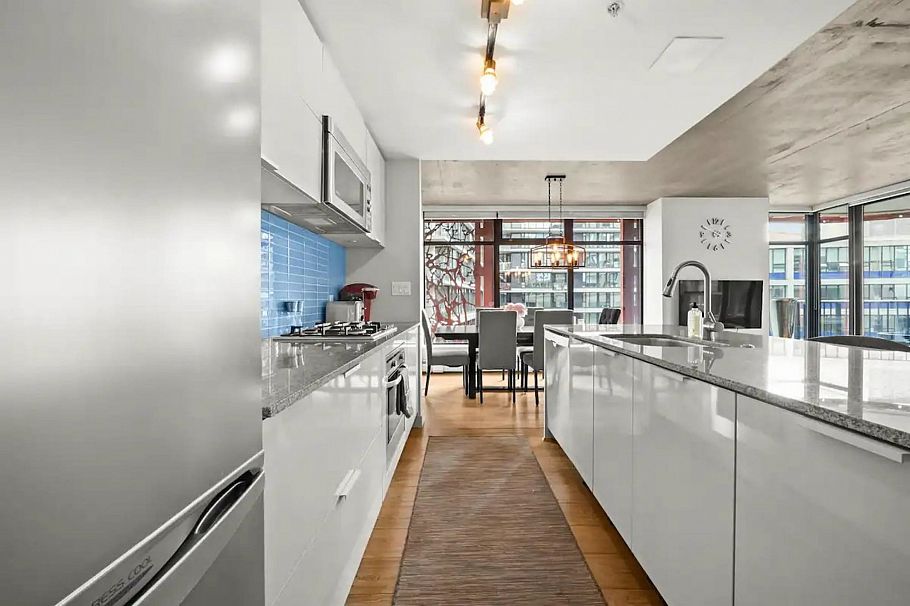 906 128 W Cordova Street Vancouver, BC - 10