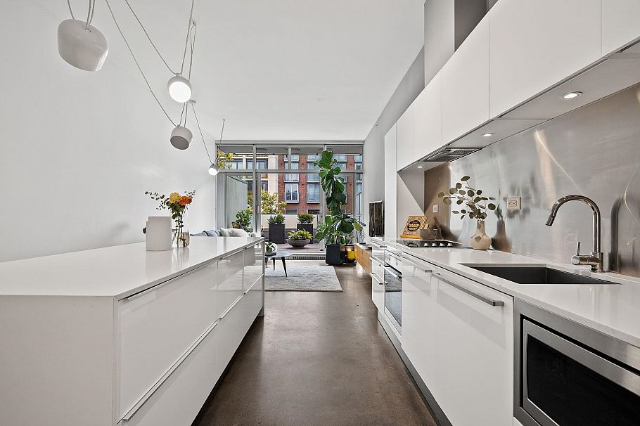 409 53 W Hastings Street Vancouver, BC - 11