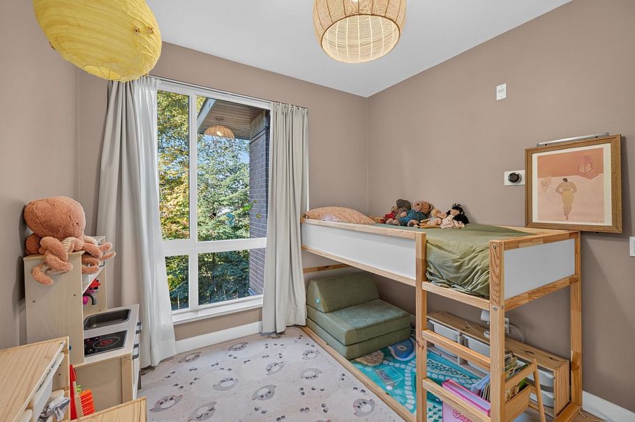 402 733 W 3rd Street North Vancouver, BC - 20