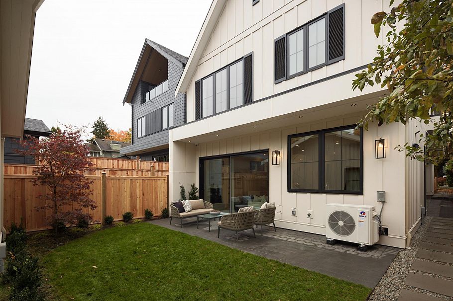 2 3351 W 13th Avenue Vancouver, BC - 37