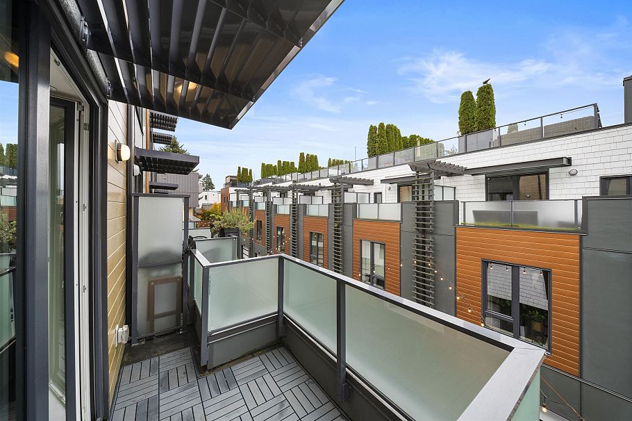 28 720 E 3rd Street North Vancouver, BC - 7