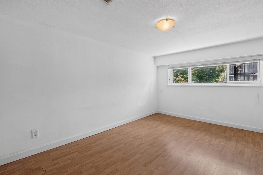 3807 Victoria Drive Vancouver, BC - 19