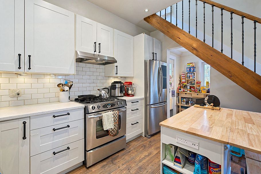 1701 Semlin Drive Vancouver, BC - 9