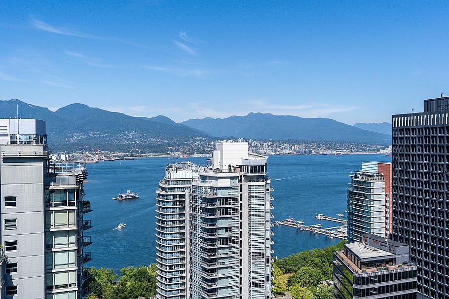 2905 1211 Melville Street Vancouver, BC - 30