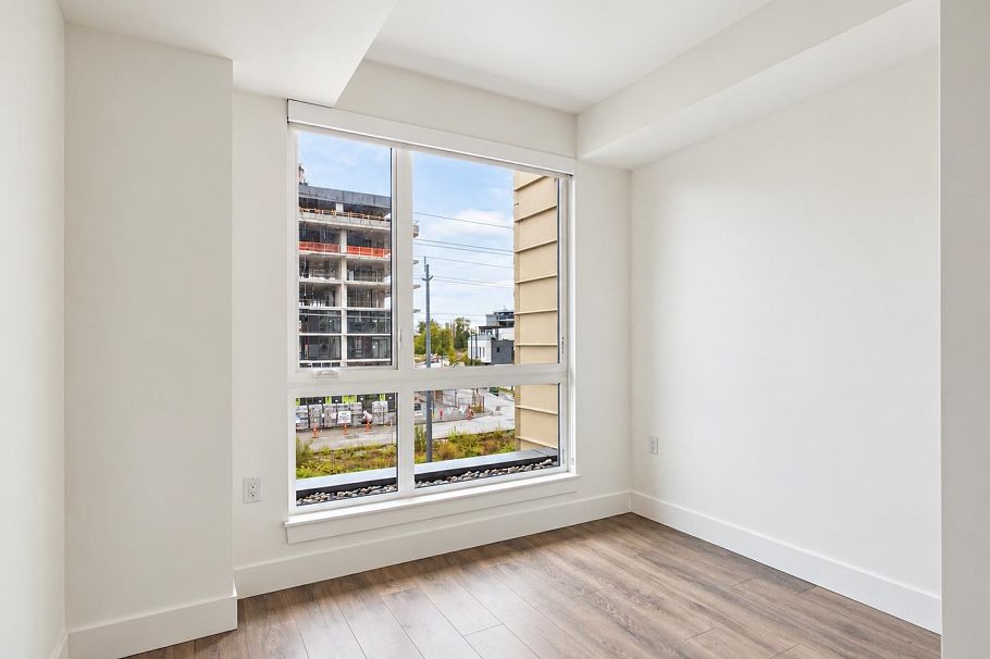 4 8599 River District Crossing Vancouver, BC - 13