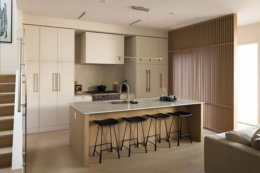 1 3351 W 13th Avenue Vancouver, BC - 7