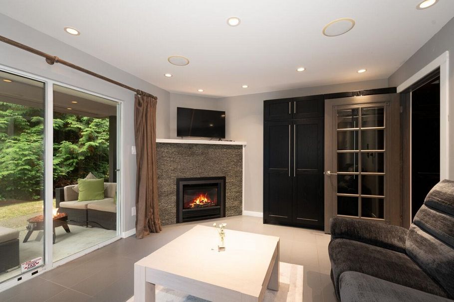 39 3939 Indian River Drive North Vancouver, BC - 26