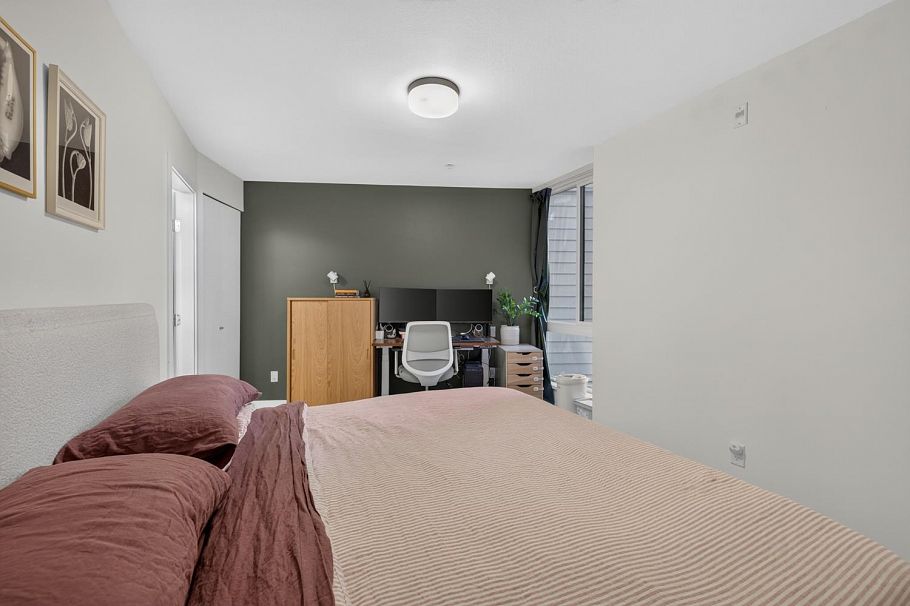 402 733 W 3rd Street North Vancouver, BC - 16