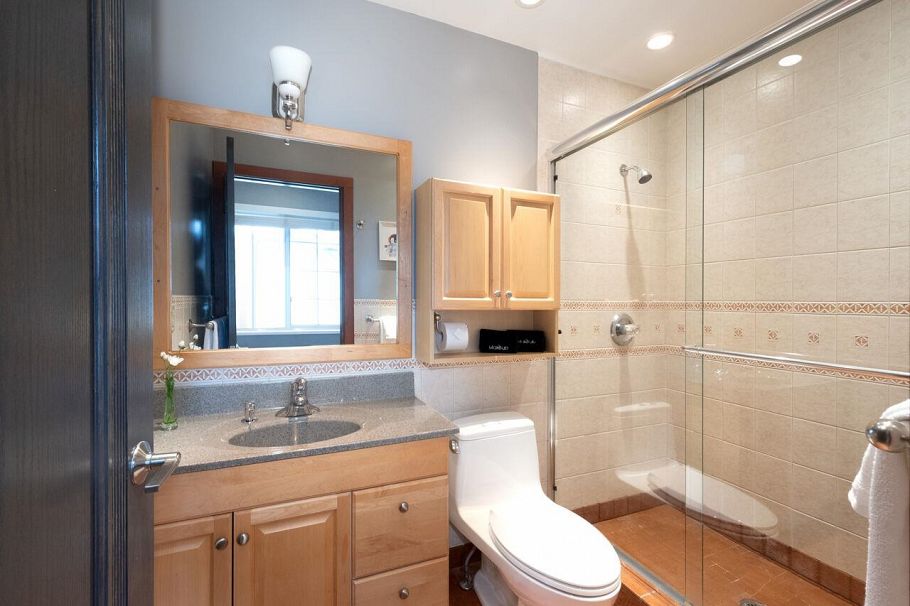 39 3939 Indian River Drive North Vancouver, BC - 24