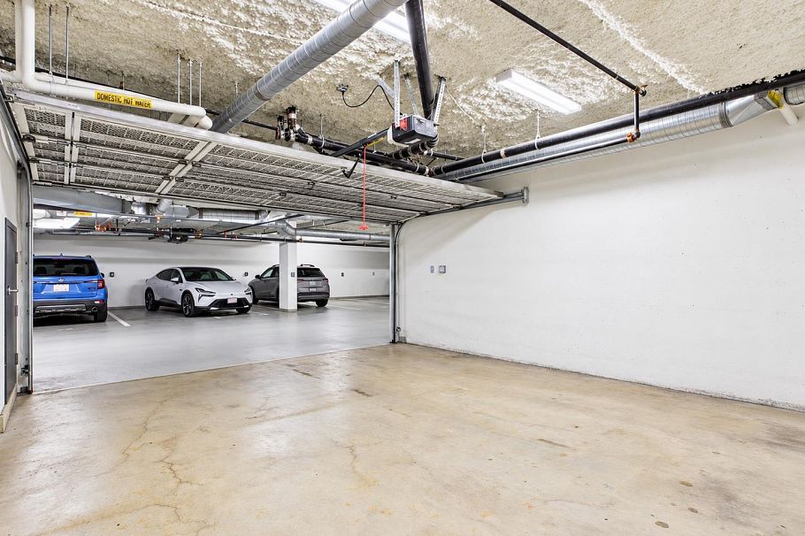 4 8599 River District Crossing Vancouver, BC - 25