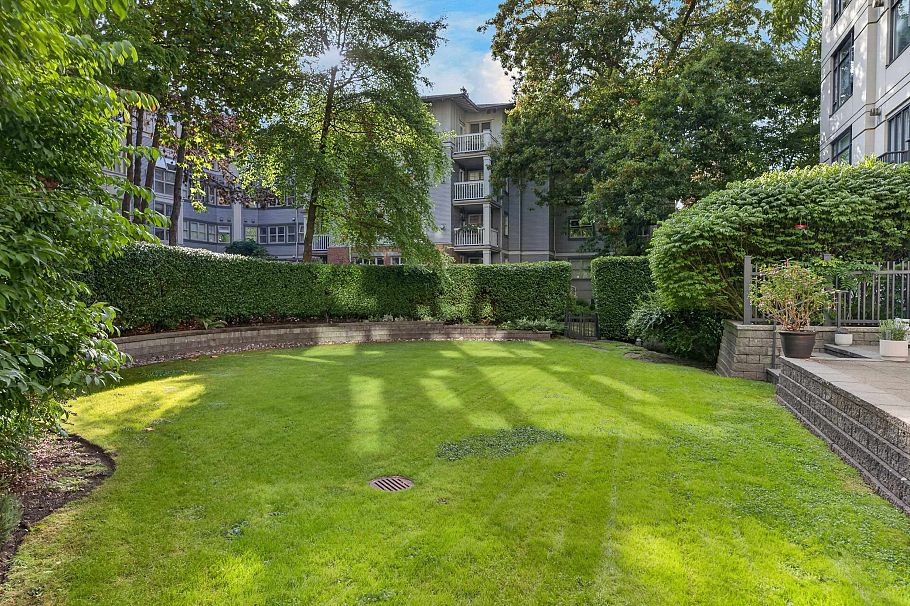 111 4685 Valley Drive Vancouver, BC - 34