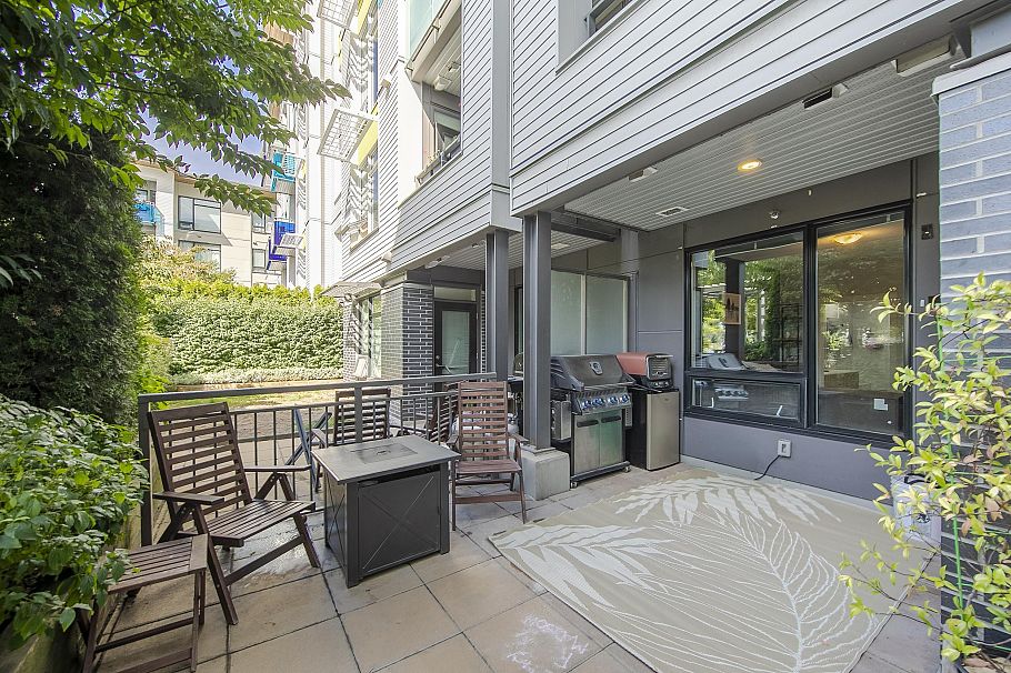 101 3289 Riverwalk Avenue Vancouver, BC - 1