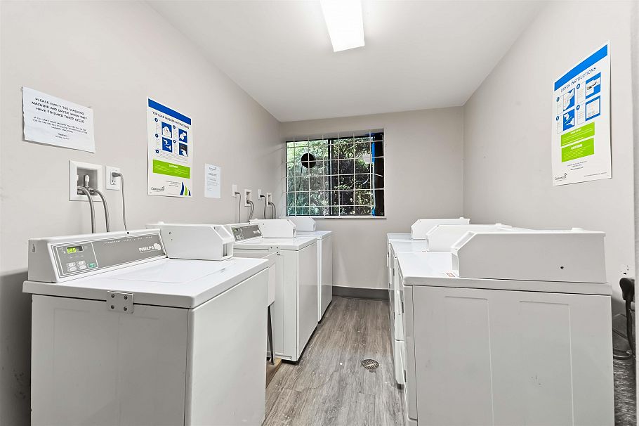 302 211 W 3rd Street North Vancouver, BC - 20