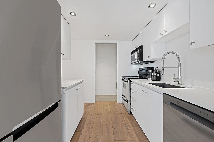 603 130 E 2nd Street North Vancouver, BC - 12
