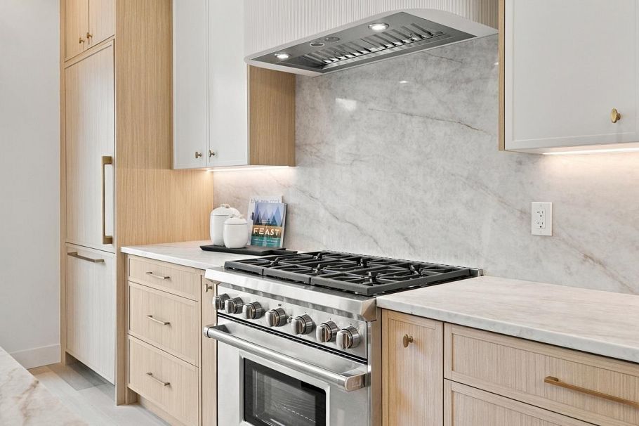 3547 W 38th Avenue Vancouver, BC - 10