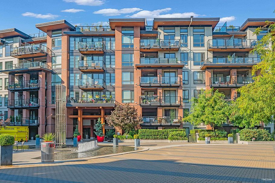 226 723 W 3rd Street North Vancouver, BC - 1