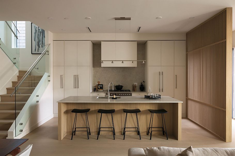 1 3351 W 13th Avenue Vancouver, BC - 6