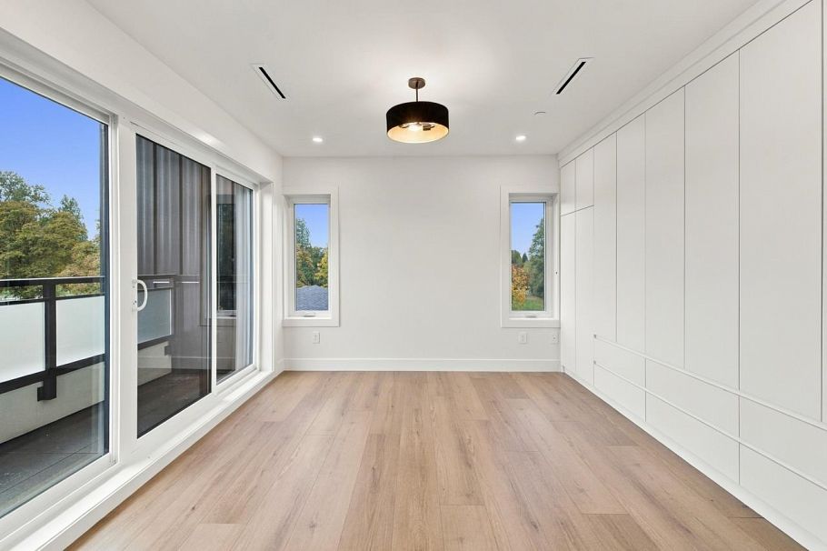 2 3018 E 19th Avenue Vancouver, BC - 20