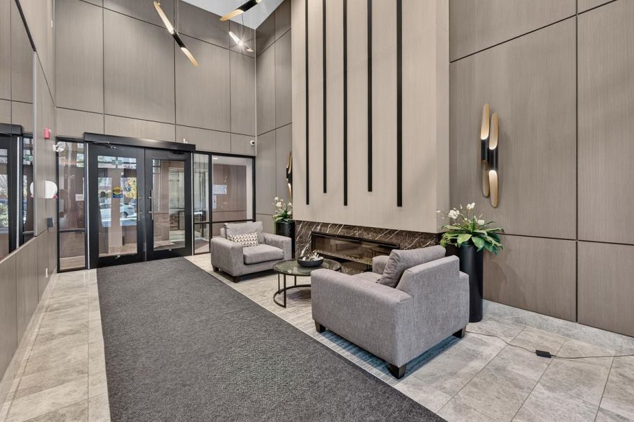 212 2663 Library Lane North Vancouver, BC - 14