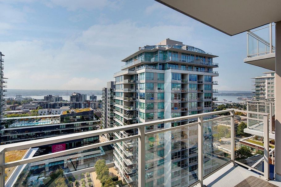 1403 125 E 14th Street North Vancouver, BC - 20