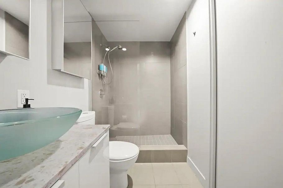 906 128 W Cordova Street Vancouver, BC - 16