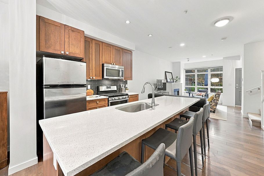 3332 Mt Seymour Parkway North Vancouver, BC - 8